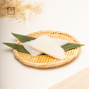 新鲜三文鱼刺身片